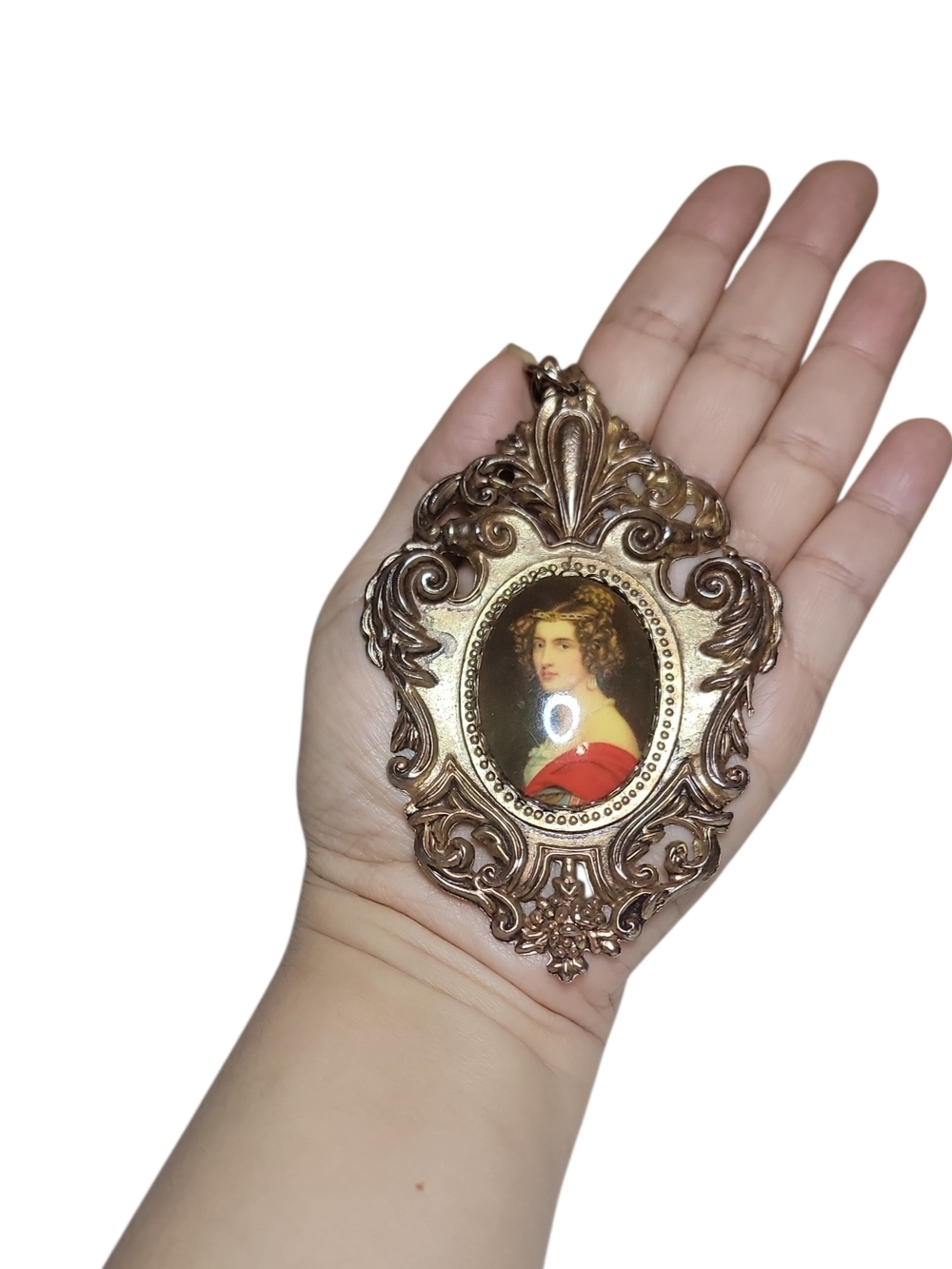 Vintage Victorian Revival Portrait Cameo Pendant Necklace Large Ornate Frame 24” - Picture 4 of 6